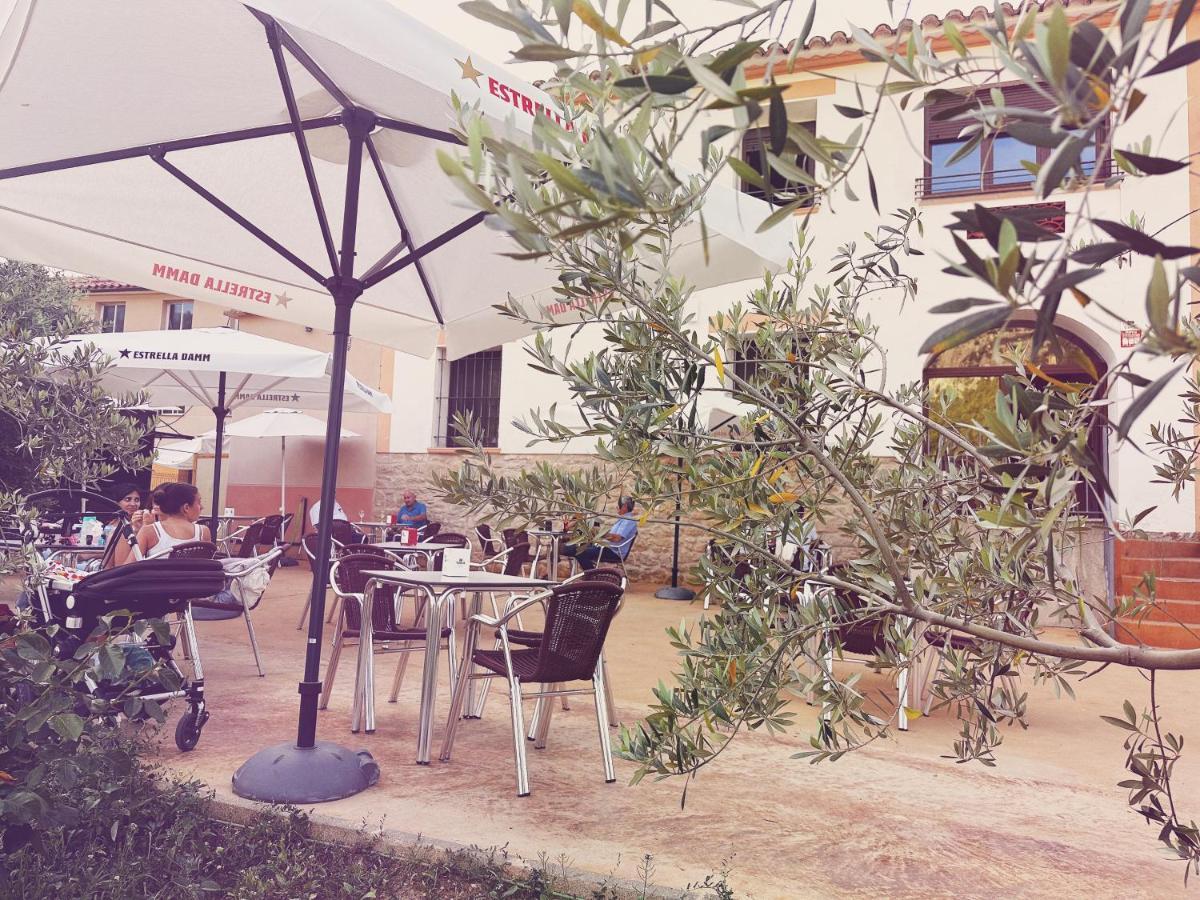 Fonda Aparicio Hotel Fuentespalda Bagian luar foto